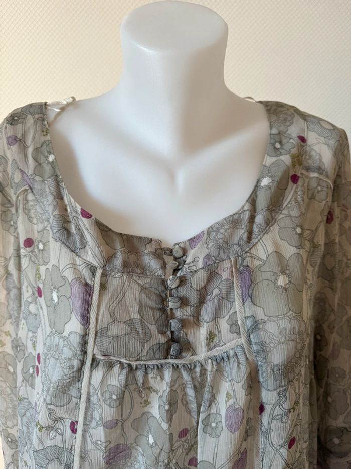 Blouse grande taille à fleur en très bon état taille 54 fashion + - photo numéro 3