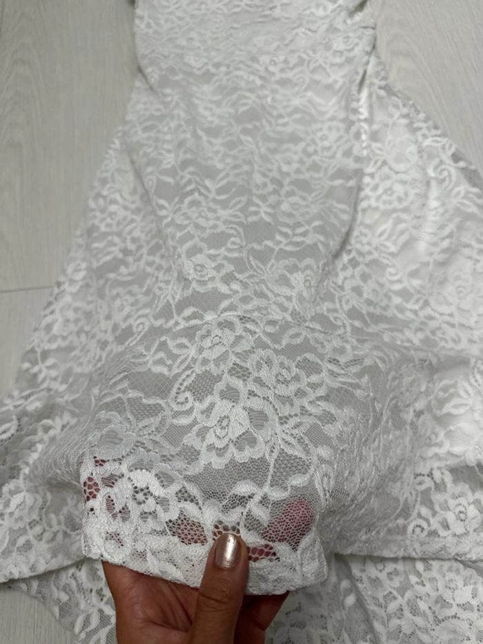 Robe en dentelle blanche, Shein, huit ans - photo numéro 2