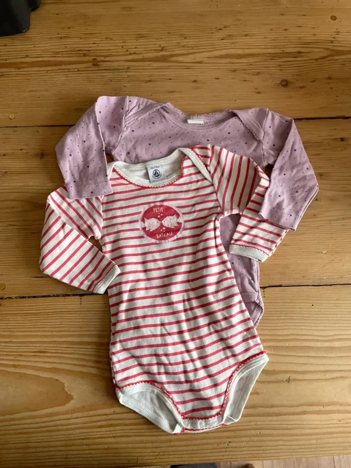 Lot 3 body 12 mois