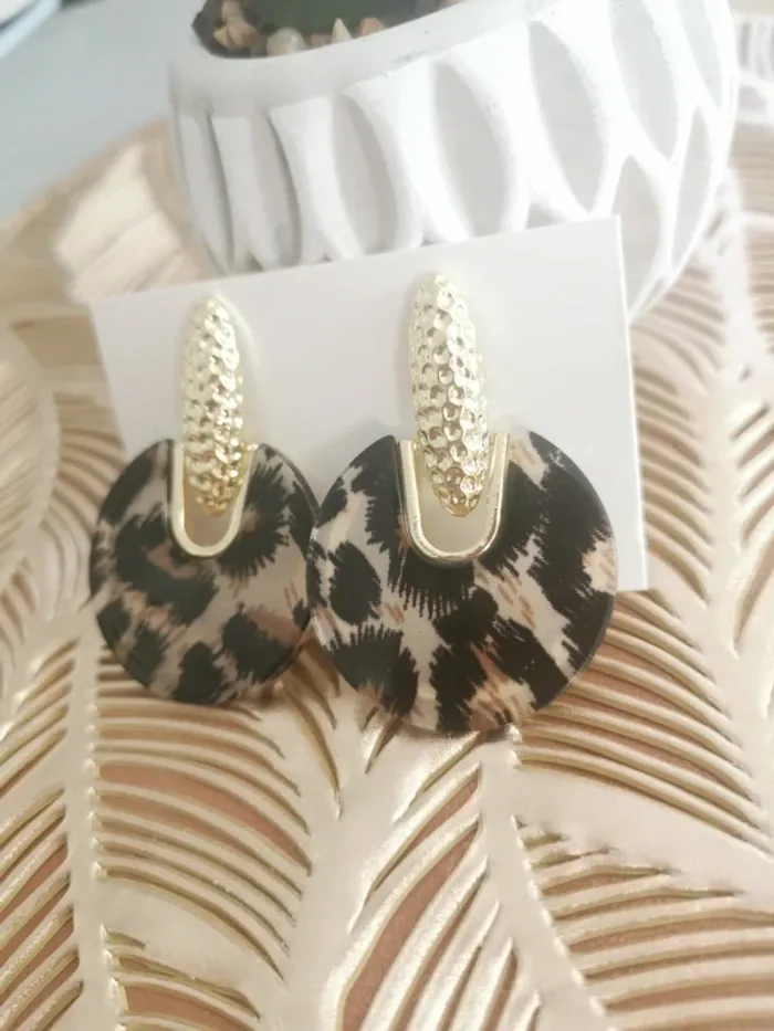 Boucles d'oreilles tendance léopard - photo numéro 2