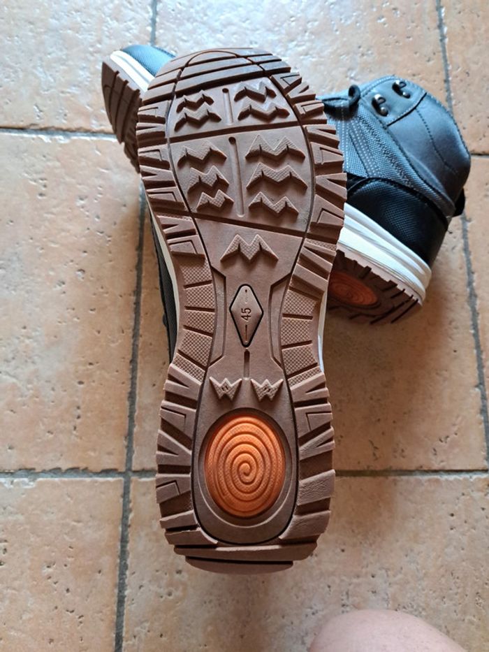 Chaussures de randonnée - photo numéro 5