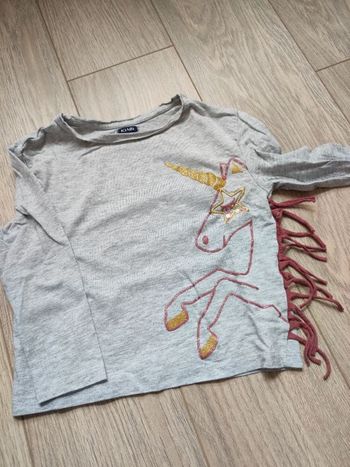 T short licorne