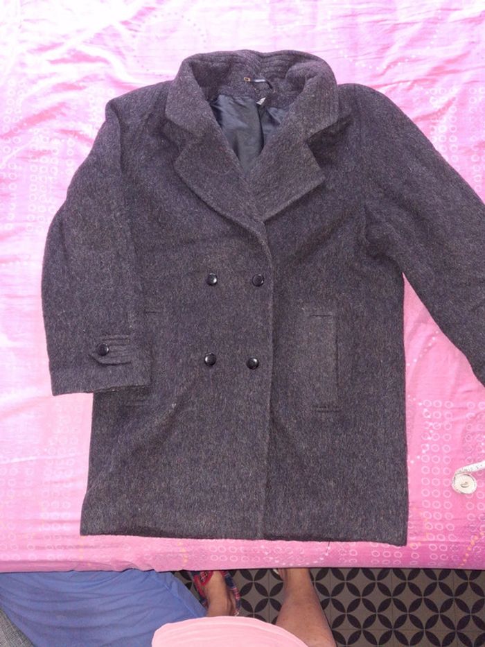 Manteau noir gris foncé