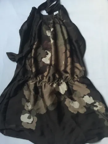 Haut satiné