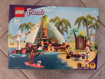 LEGO friends camping glamour à la plage 41700