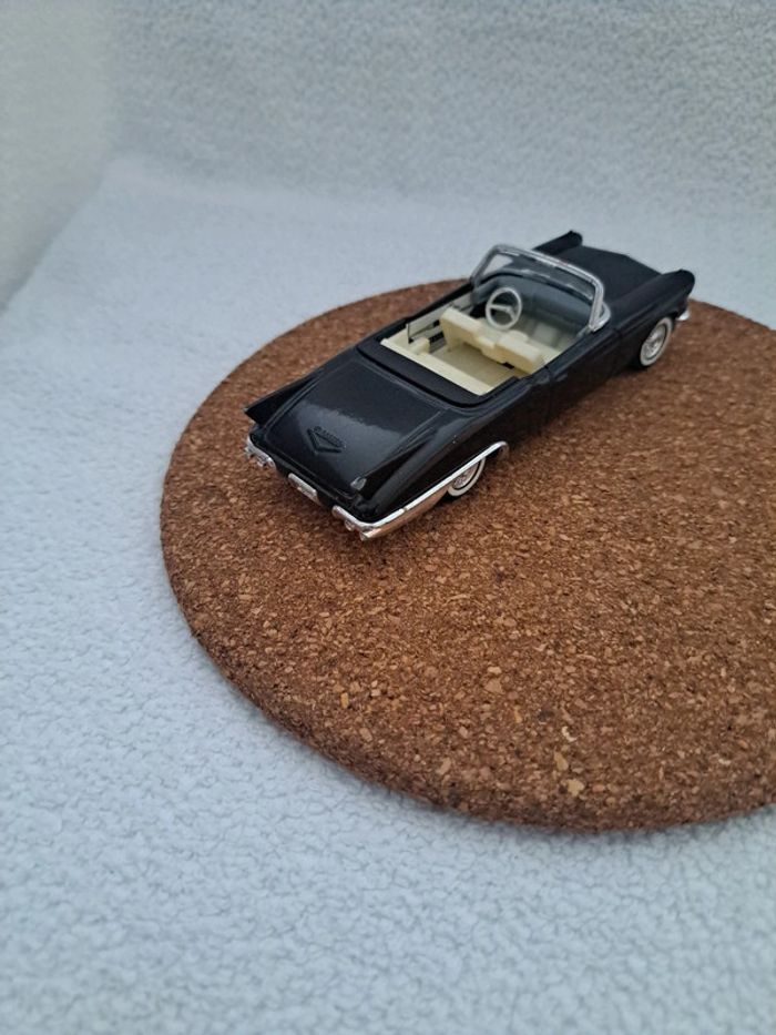 Cadillac Eldorado 1957 - photo numéro 5
