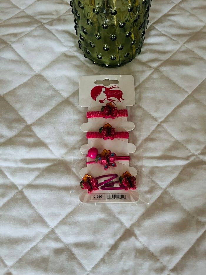 Lot de barrettes et élastiques neufs - photo numéro 4