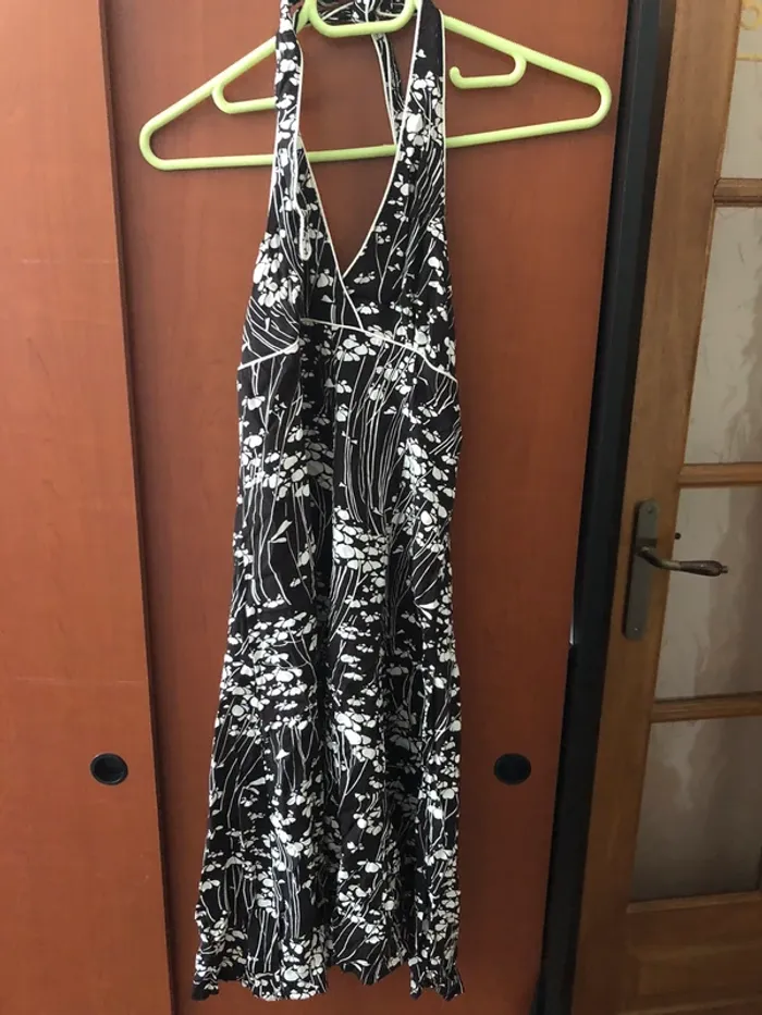 Robe dos nu camaïeu en 38