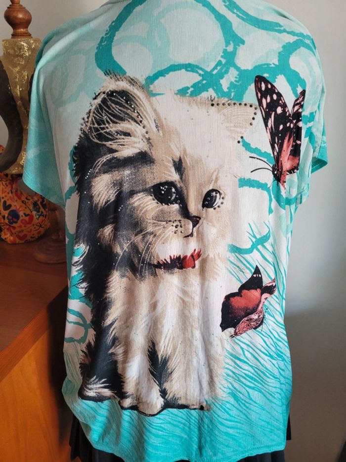 Tee shirt recto verso chat et papillon
