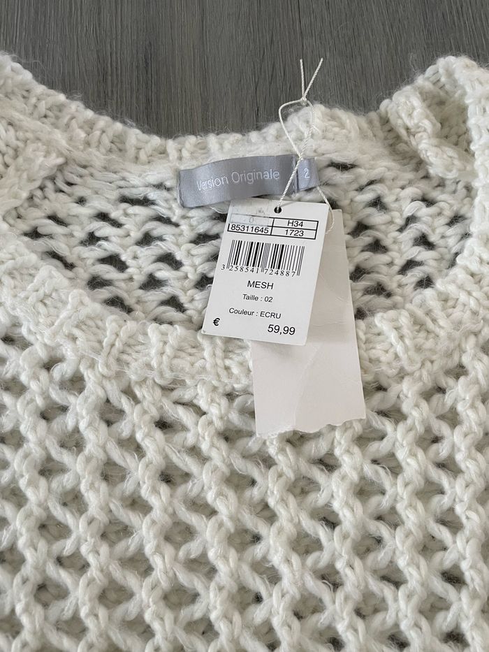 Pull version original taille 2 neuf - photo numéro 7