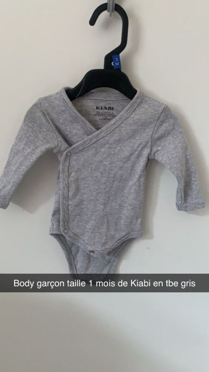 Body garçon taille 1 mois