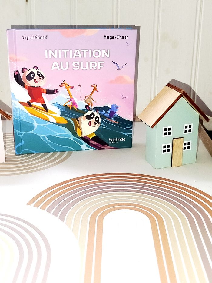 📚 Hachette Jeunesse Initiation au Surf