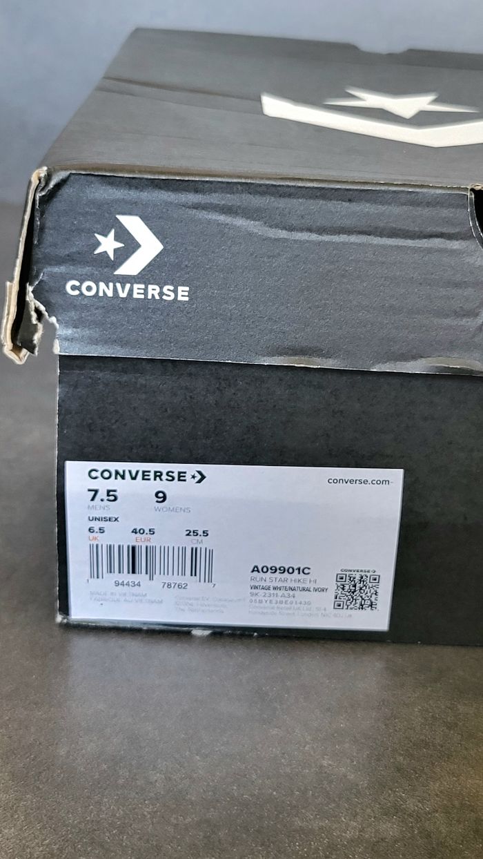 Converse x Chuck Taylor Run Star Hike High - A09901C - Size : 40.5 🌈🌈 - photo numéro 10