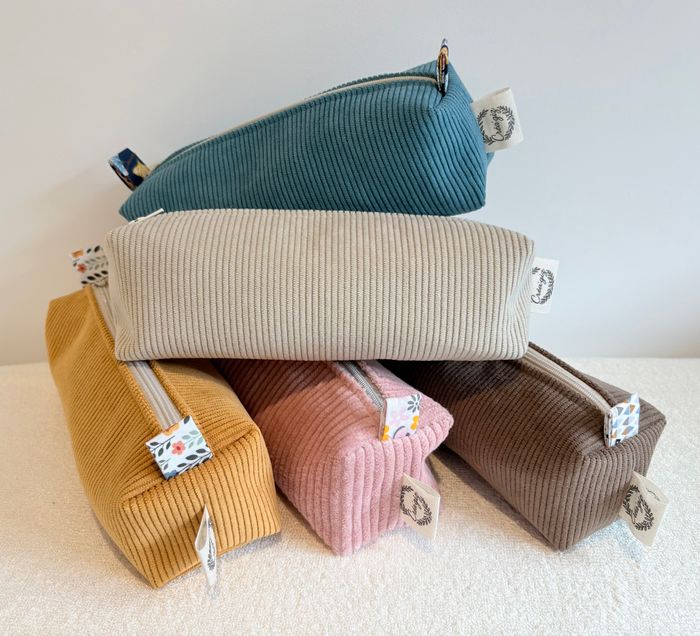 Trousse Beige Velours Côtelé Bureau ou école - photo numéro 8