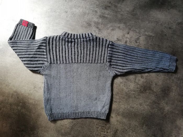 Pull garçon taille 86 - photo numéro 3