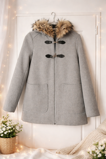 🧥 Manteau gris femme Kiabi T36 – Capuche fausse fourrure – Bon état – Hiver chaud & tendance