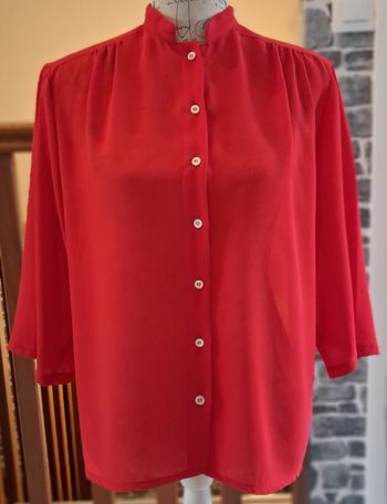 Chemise transparente rouge