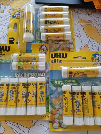 Lot de 3 paquets de colles uhu à 12€ avec le code 
ANNIV30
Le lot passe à -30%