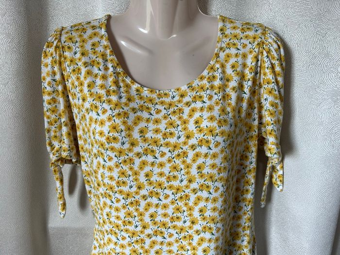 Magnifique robe fleurie jaune L Colin’s - photo numéro 10