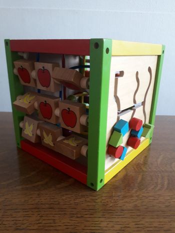 Cube multi activités