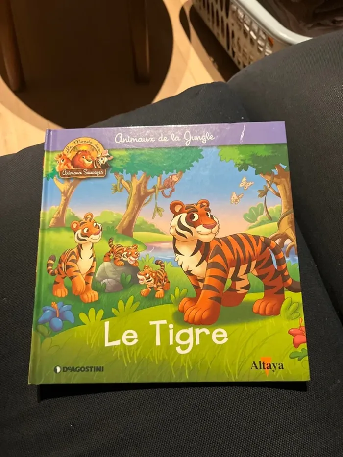 Livre pour enfants altaya le tigre