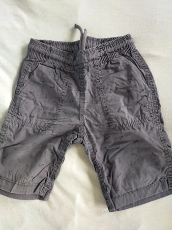 Joli short cargo 3 ans