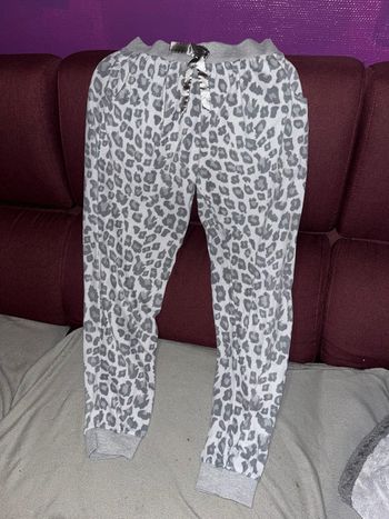 Pantalon tacheté noeud