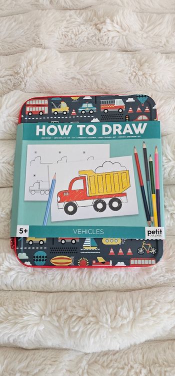 Coffret en métal dessin véhicules neuf 