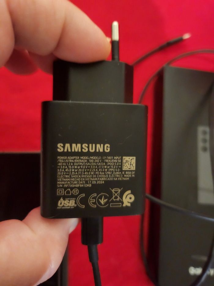 Samsung Galaxy S24 Ultra - photo numéro 2