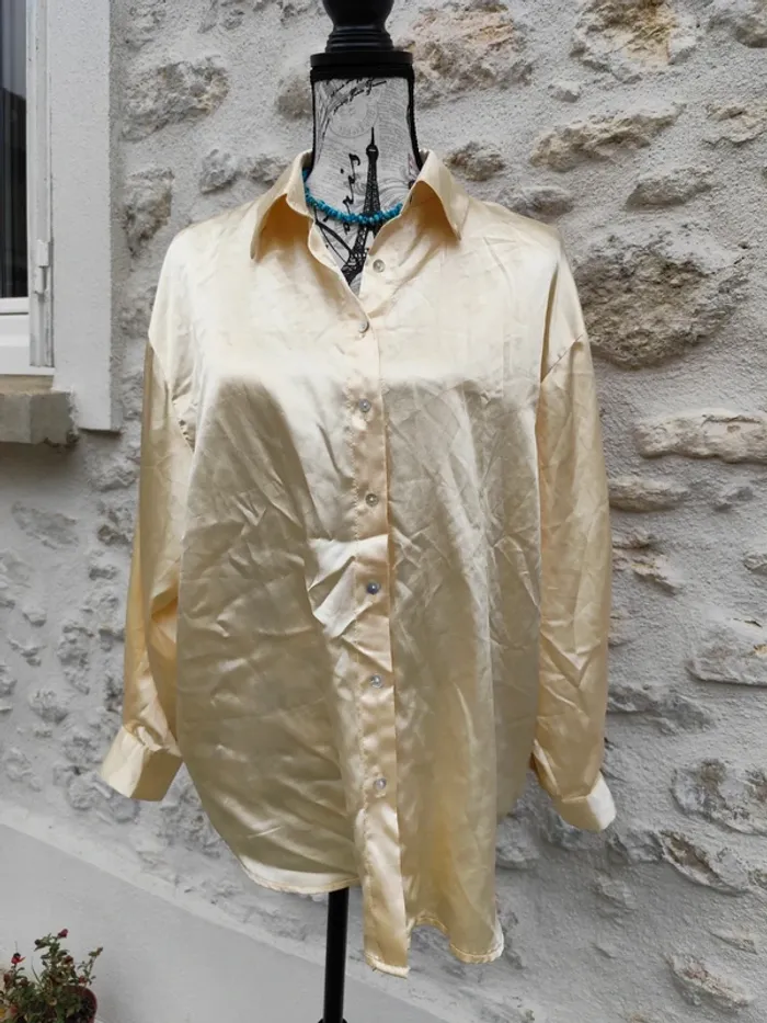 Superbe chemise femme couleur or taille M - photo numéro 4