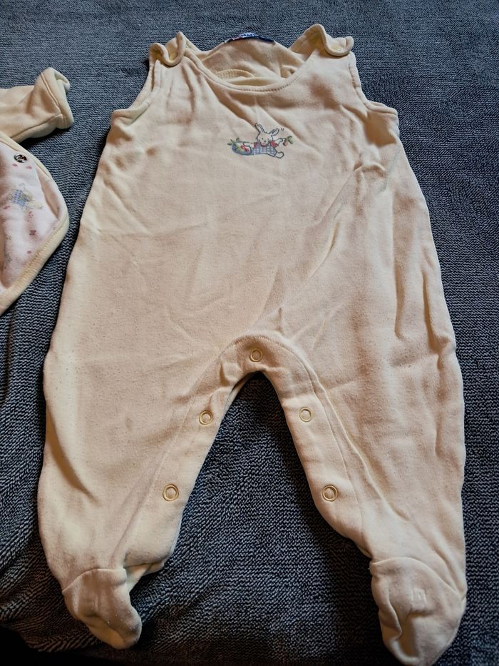 Ensemble pyjama, veste et body 3 mois - photo numéro 4