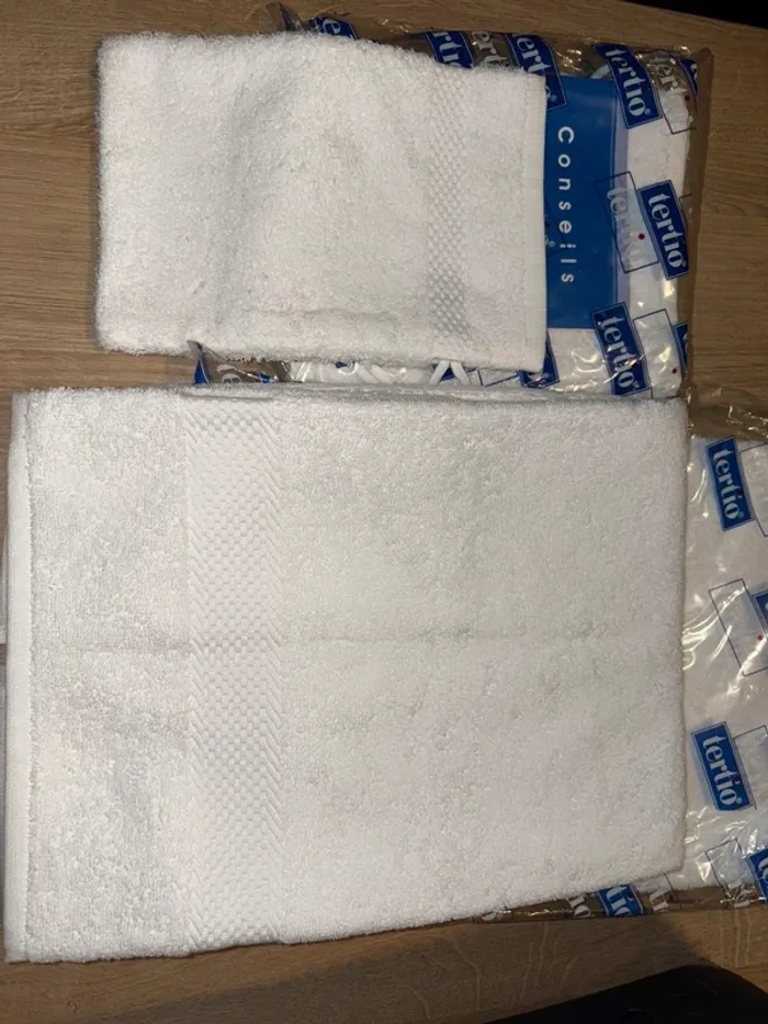 Lot de 4serviettes de bain et 4gants de toilette - photo numéro 2