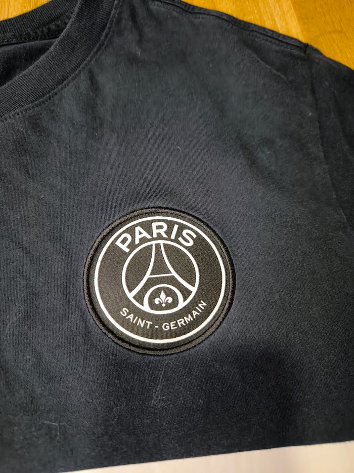 T-shirt, maillot paris saint germain,PSG ,Jordan, taille L,très bon état - photo numéro 6
