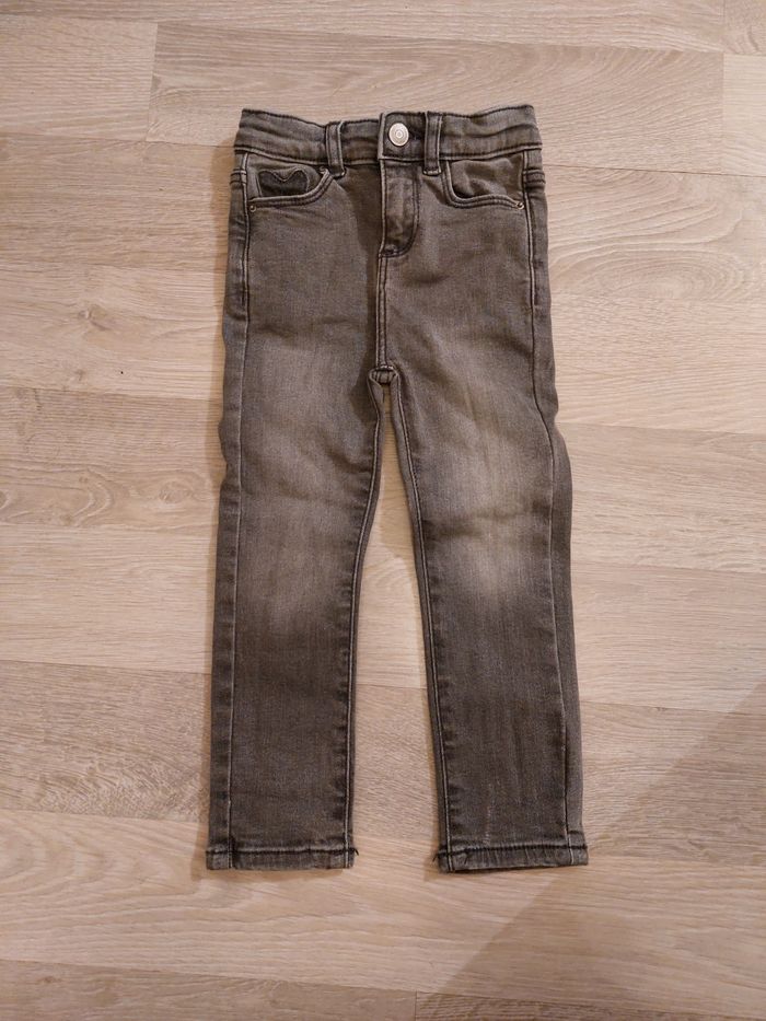 Jean slim gris 3 ans
