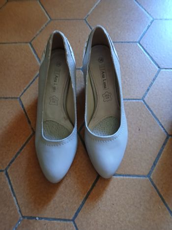 Chaussures type belleri