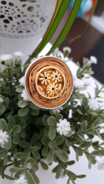 Bague créateur dorée