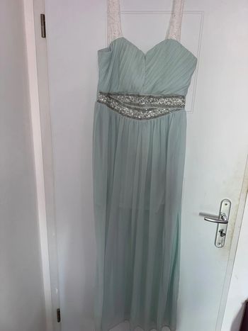 Robe chic
