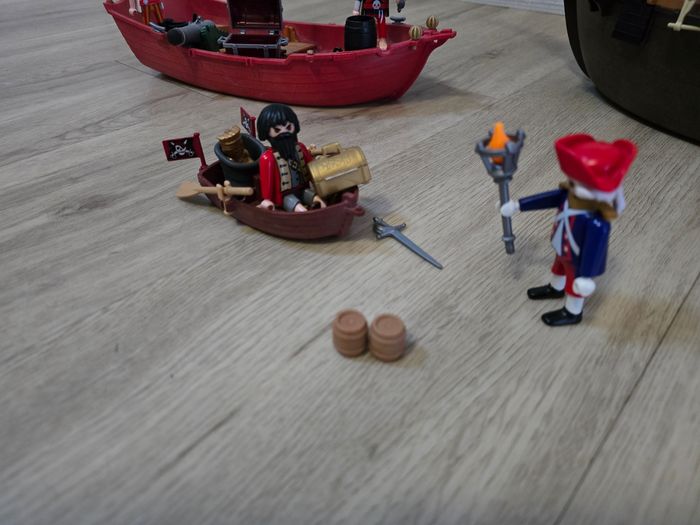 Lot playmobil pirates bateau chaloupe et barque - photo numéro 2