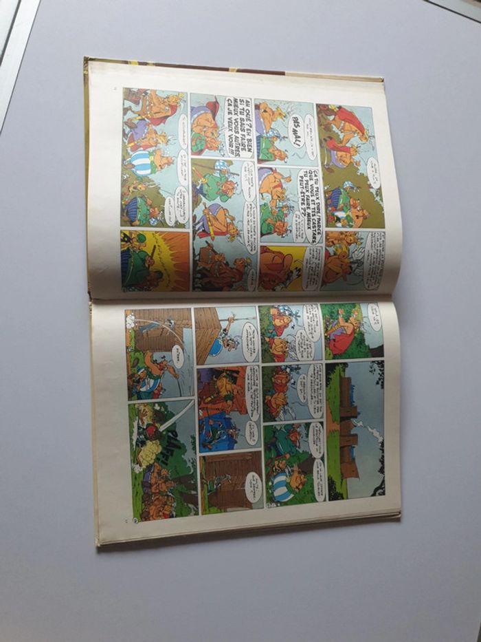BD Astérix chez les Belges EO - photo numéro 9