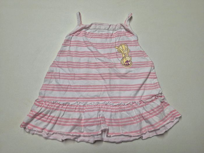 Robe courte