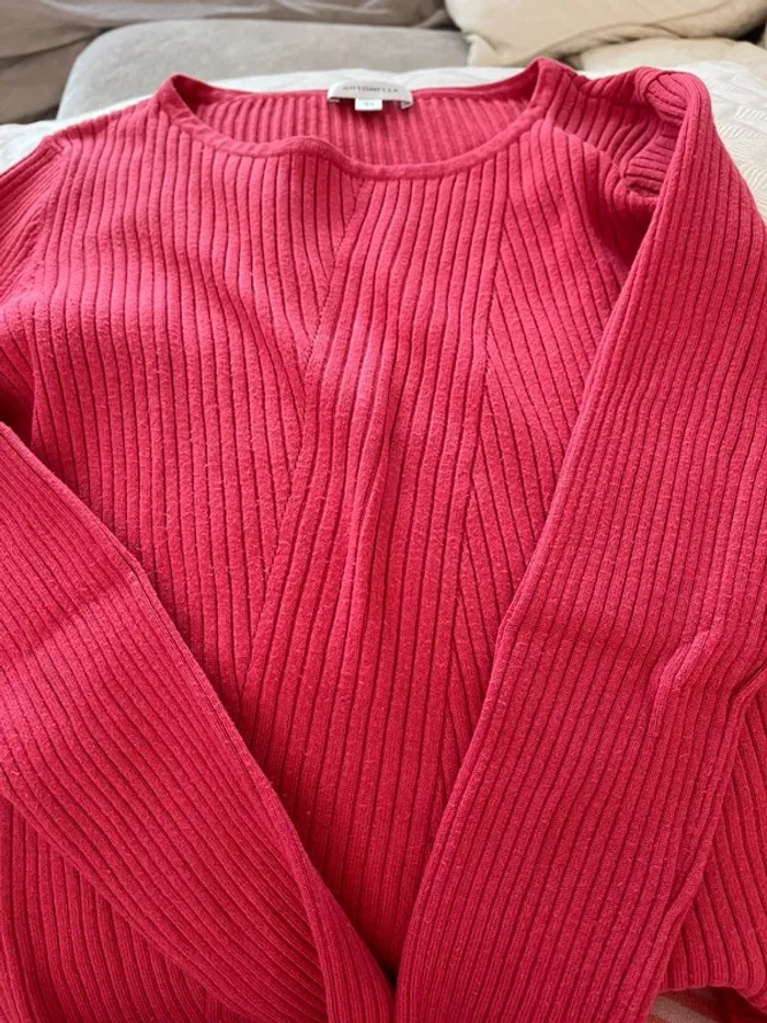 Pull Antonelle  taille 1