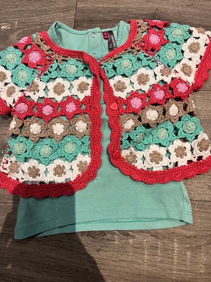 T-shirt avec gilet en laine - photo numéro 3