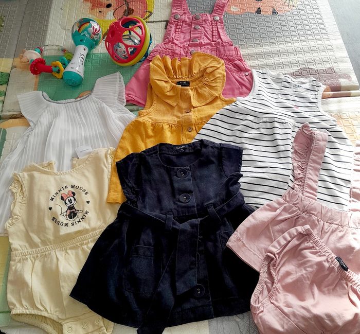Lot robes été bebe fille 1mois