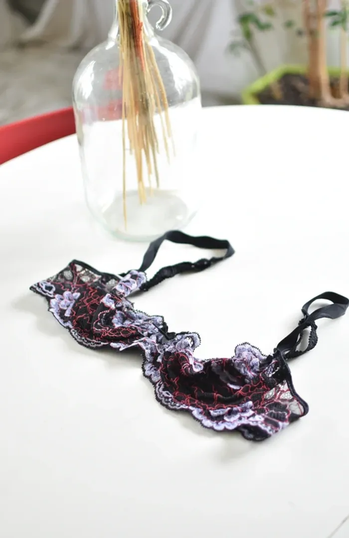 Soutien Gorge noir - photo numéro 2