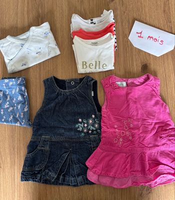 Ensemble complet bébé fille 1 mois