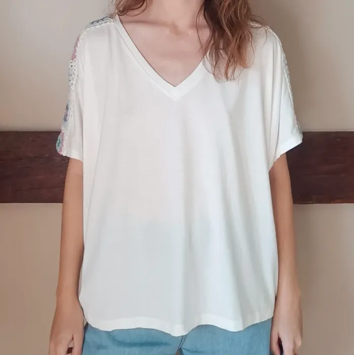 T-shirt blanc crochet Sud Express - photo numéro 2