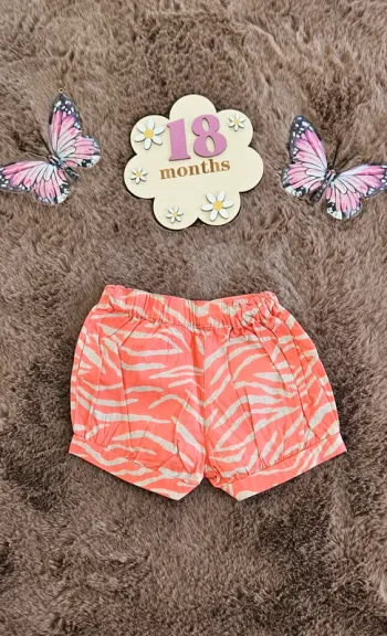 Short zèbre or orangé 18 mois fille