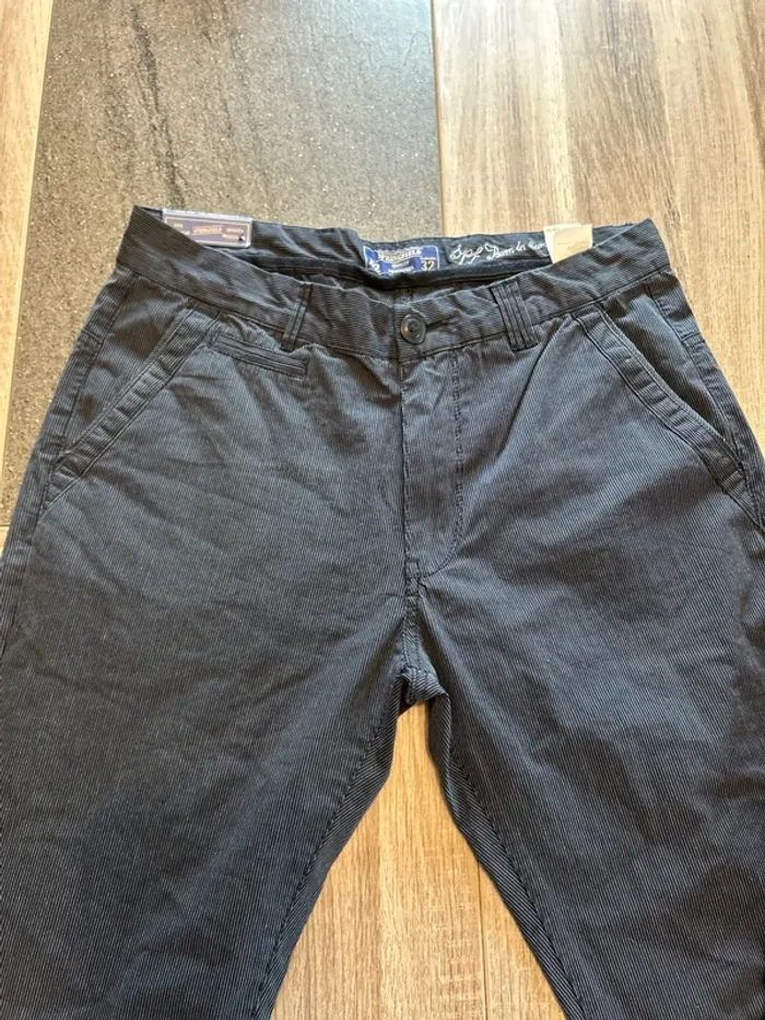 Pantalon homme droit rayure fine - photo numéro 3