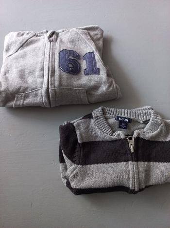 Lot 2 gilet 3 mois