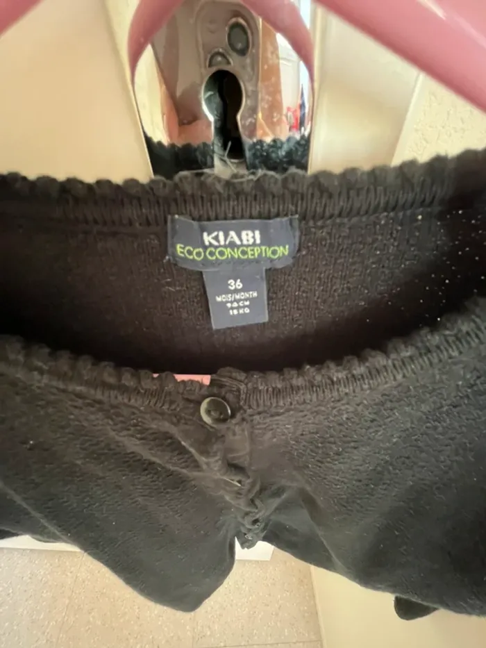 Gilet fin noir 3 ans - photo numéro 2